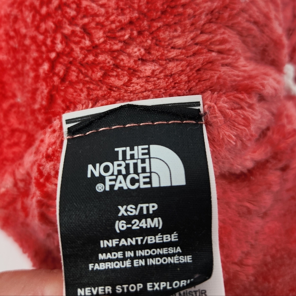 The North Face Kids' Pom-Pom Beanie Winter Hat Gray and Red XS 6-24 Month - Picture 8 of 9